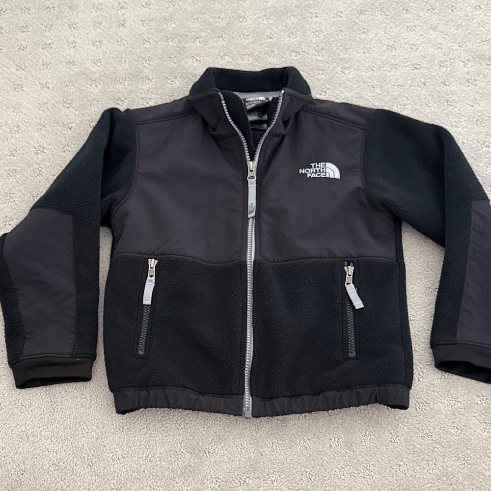 The North Face Fleece Jacket - Boys XS Size 6